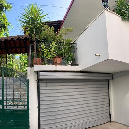 Christina'S House With 2 Bedrooms And Free Parking Gjirokaster Exterior photo
