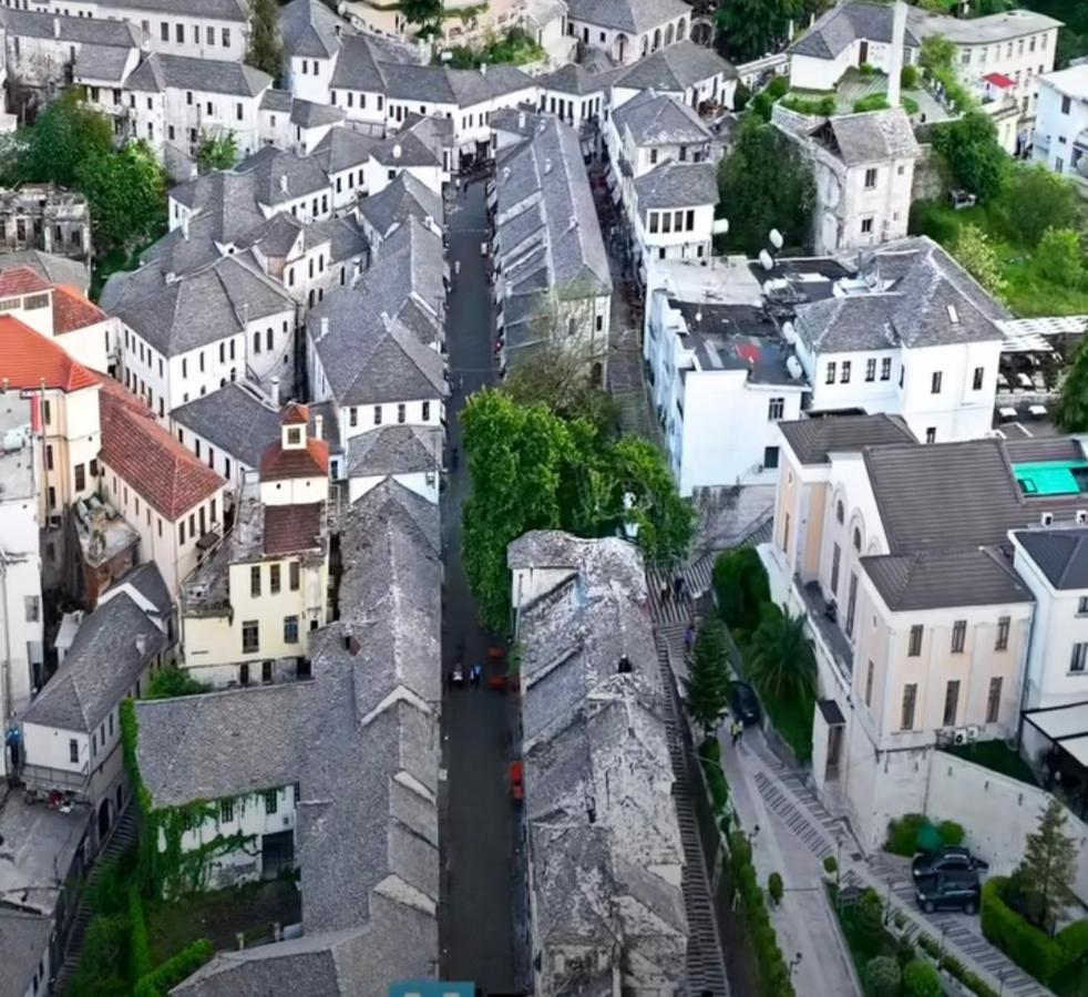 Christina'S House With 2 Bedrooms And Free Parking Gjirokaster Exterior photo